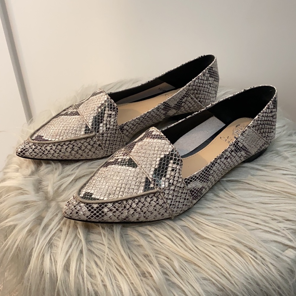 Vince Camuto Snakeskin Loafters - Size: 8.5